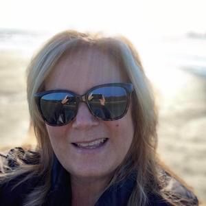 Meet your Posher, Eileen